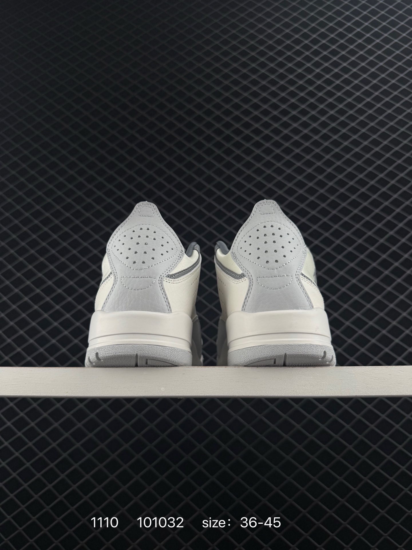 Air Jordan Courtside 23 Concord